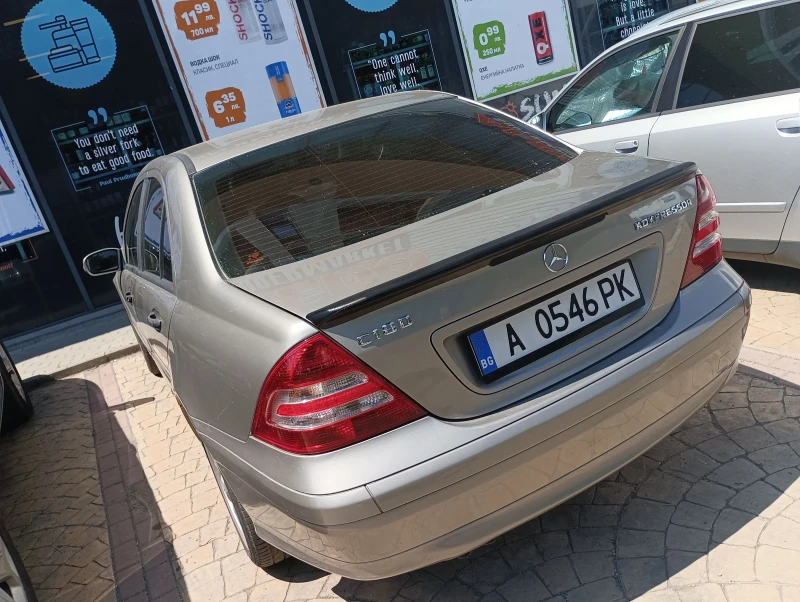 Mercedes-Benz C 180 W203, бензин, 143ph, снимка 14 - Автомобили и джипове - 48806290