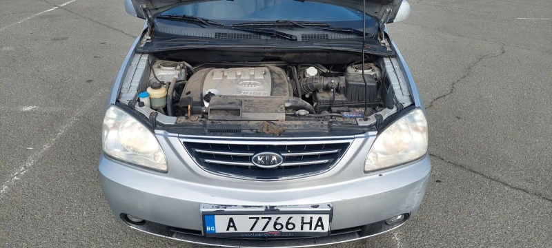 Kia Carens, снимка 14 - Автомобили и джипове - 48993371