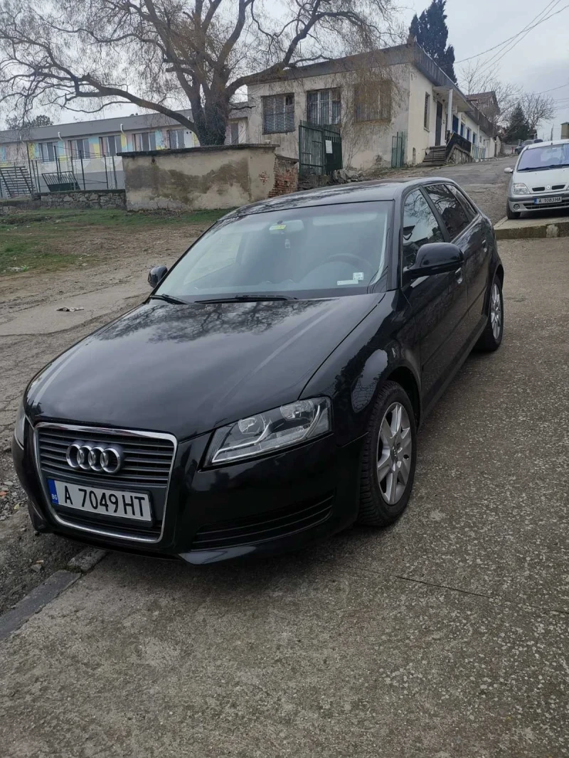 Audi A3 Spotback, снимка 1 - Автомобили и джипове - 49024543