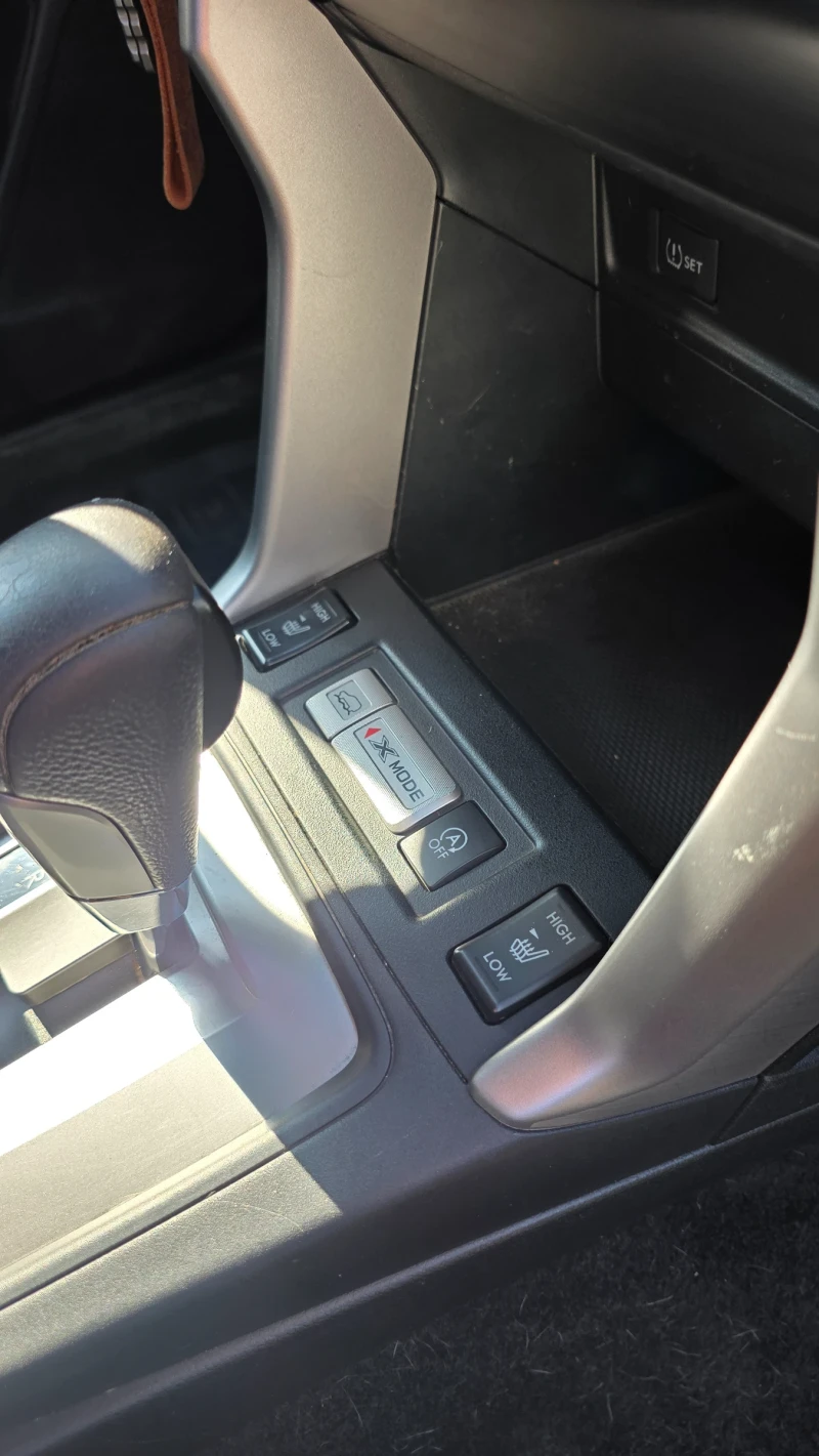 Subaru Forester 2.0i LPG Керамика, снимка 10 - Автомобили и джипове - 52728396