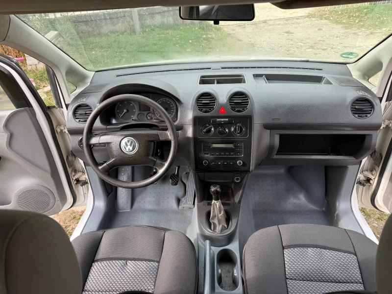 VW Caddy, снимка 8 - Автомобили и джипове - 52140369