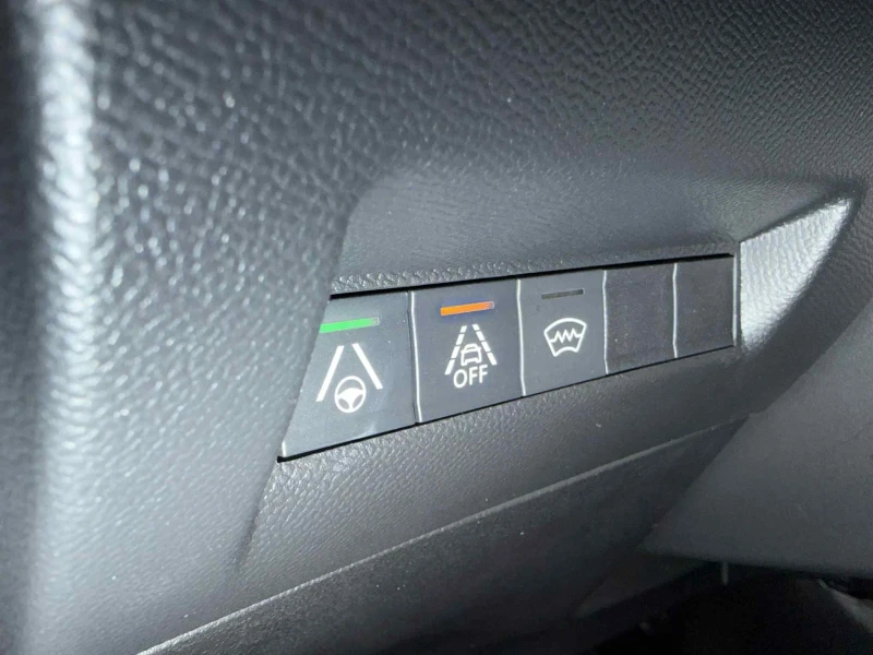 Peugeot 2008 GT, снимка 11 - Автомобили и джипове - 53367384