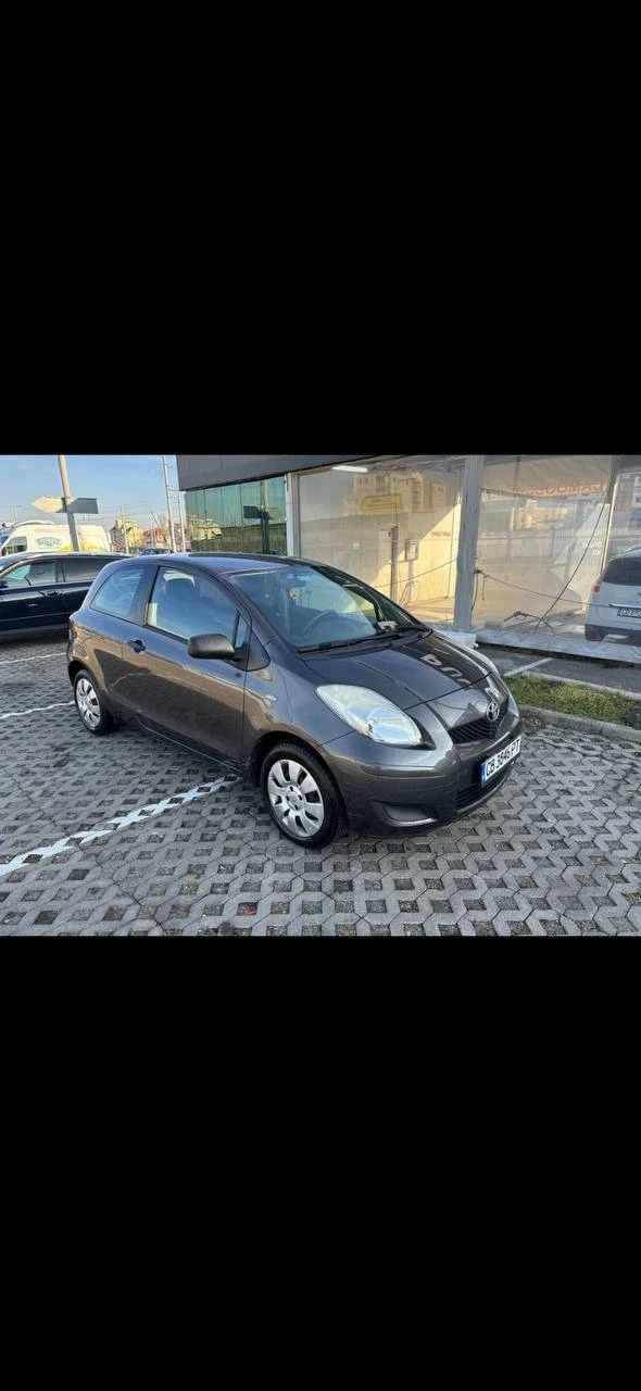 Toyota Yaris  - изображение 4