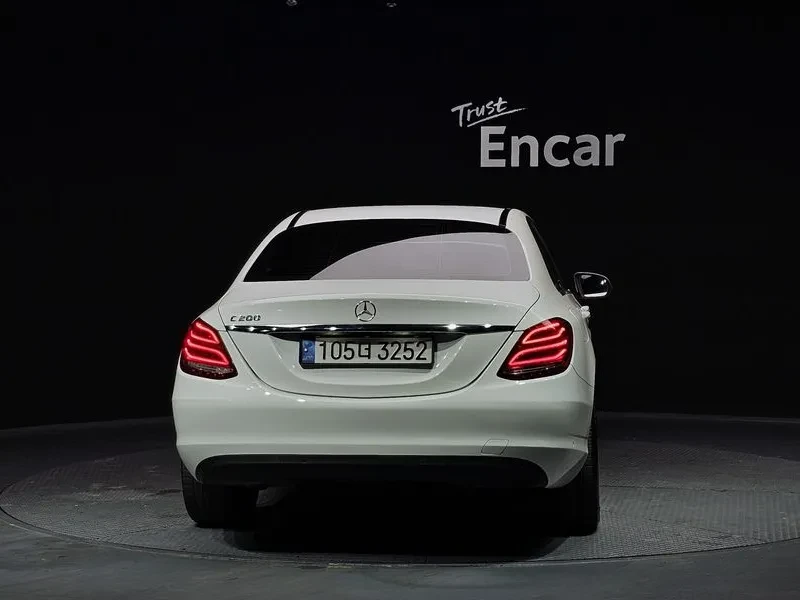 Mercedes-Benz C 200 САМО 30% АВАНС, снимка 4 - Автомобили и джипове - 55947075