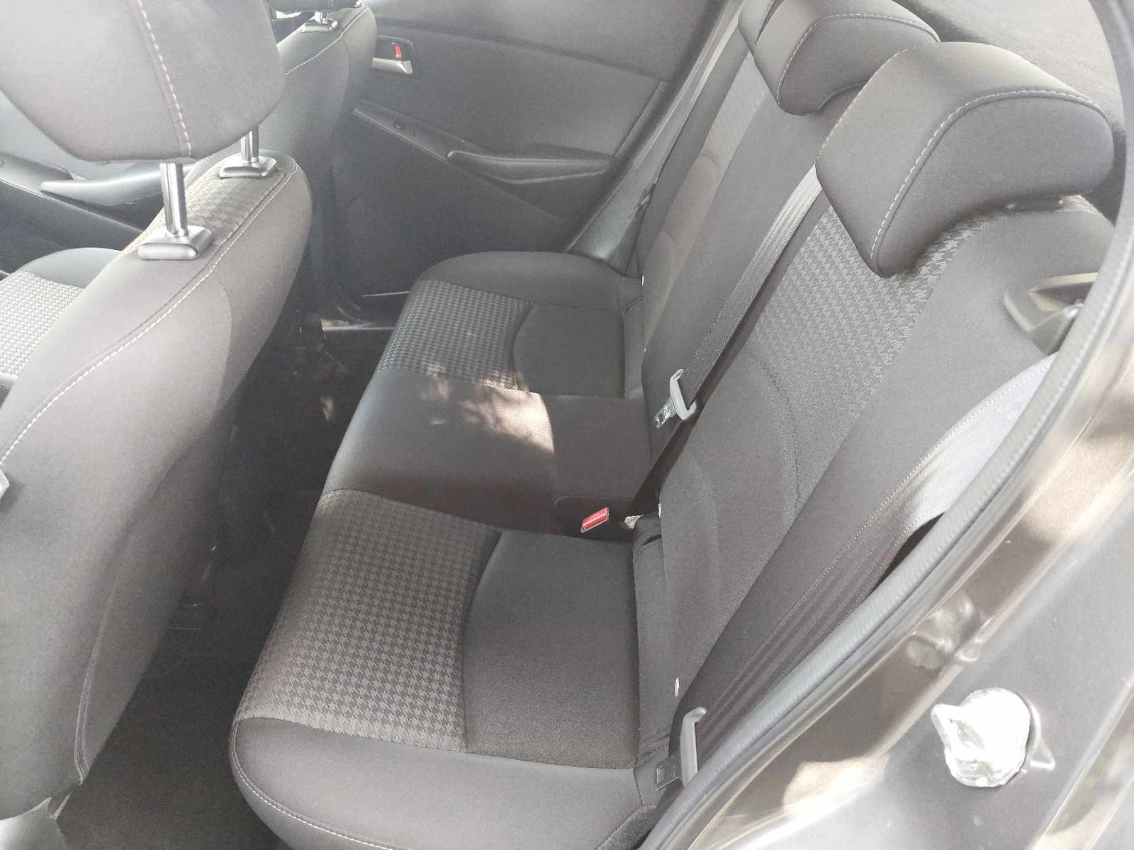 Mazda 2 1, 5i 90ps 67000km!!! | Mobile.bg   14