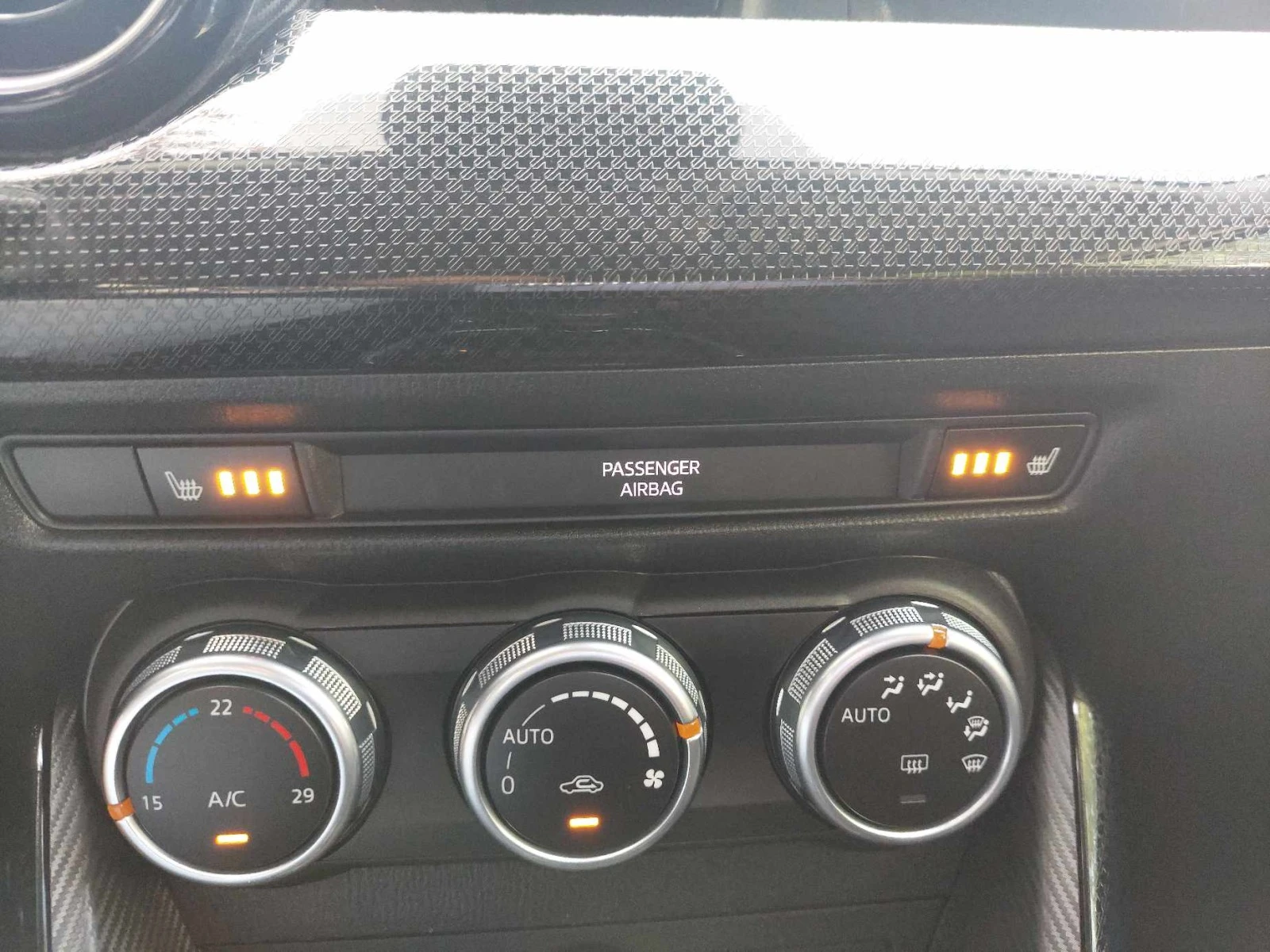 Mazda 2 1, 5i 90ps 67000km!!! | Mobile.bg   12