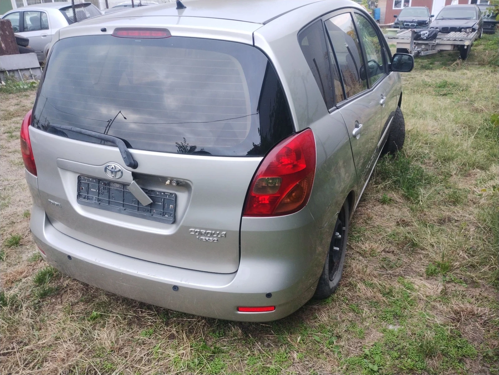 Toyota Corolla verso 2 .1.6   2.0 d4d | Mobile.bg   14