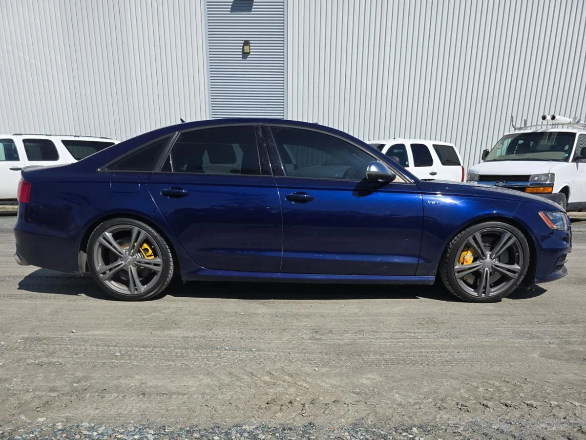 Audi S6 quattro 4.0T CARFAX АВТО КРЕДИТ  - изображение 3