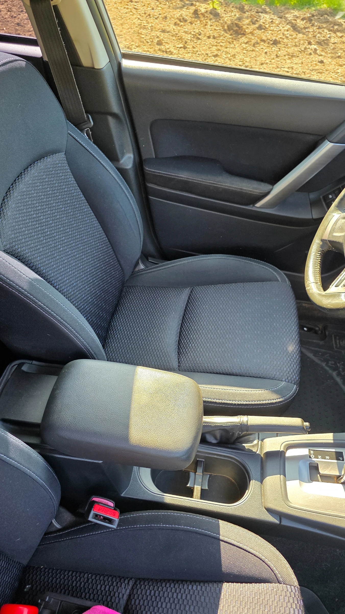 Subaru Forester 2.0i LPG  | Mobile.bg   13