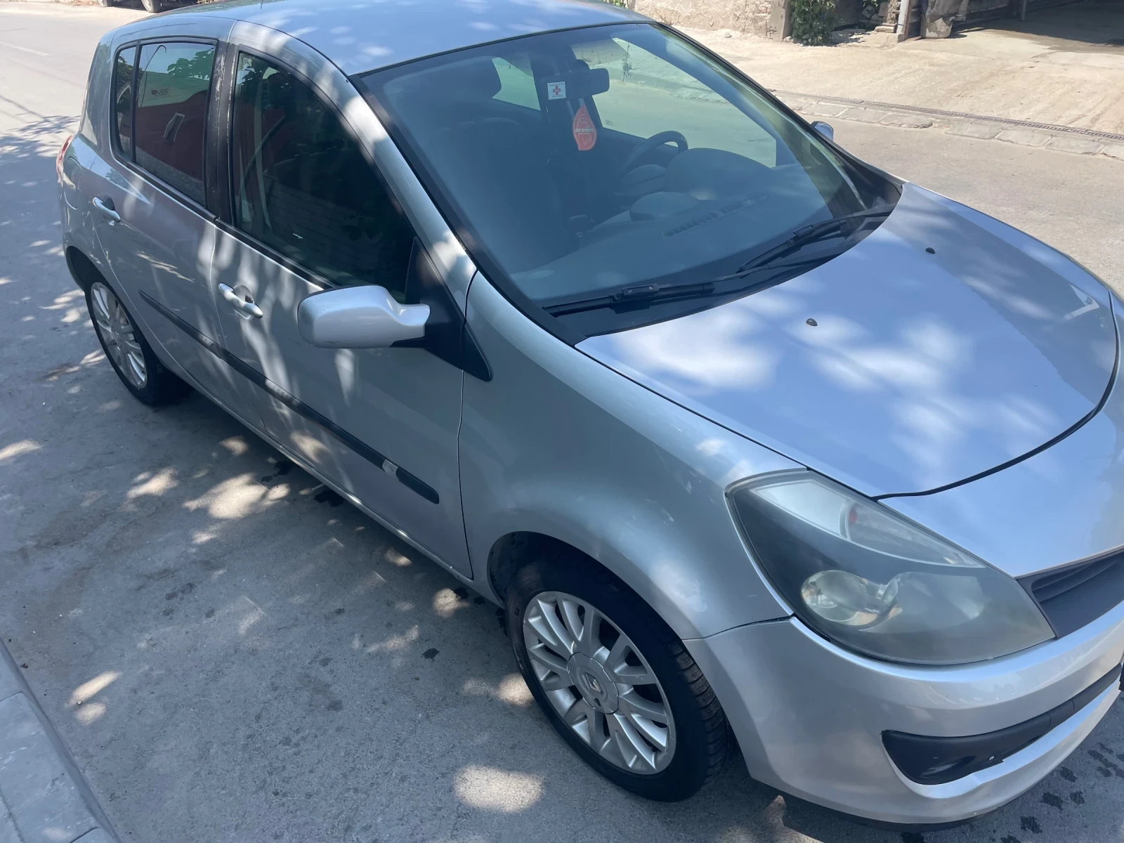 Renault Clio 1.2 - изображение 3