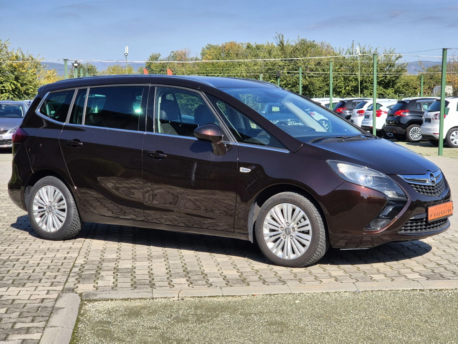 Opel Zafira 2.0 диз 130к.с Автомат - изображение 6