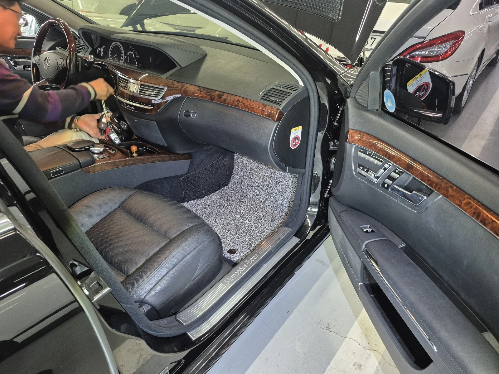 Mercedes-Benz S 500 Long 4Matic ОЧАКВАН ВНОС - ТОП СЪСТОЯНИЕ - изображение 10