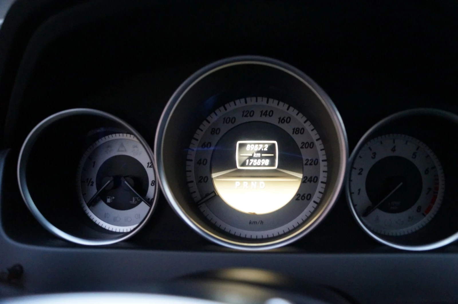 Mercedes-Benz C 300 C300 4matic - изображение 4