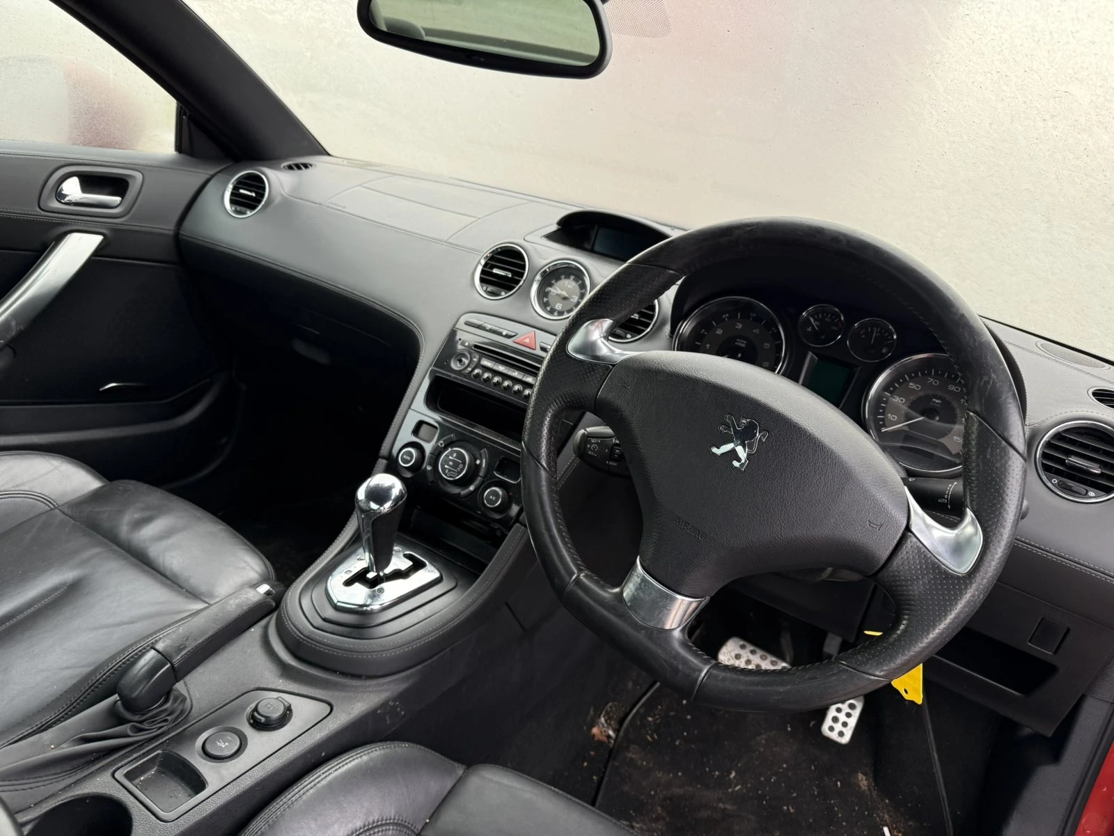 Peugeot RCZ 1.6 auto - изображение 10