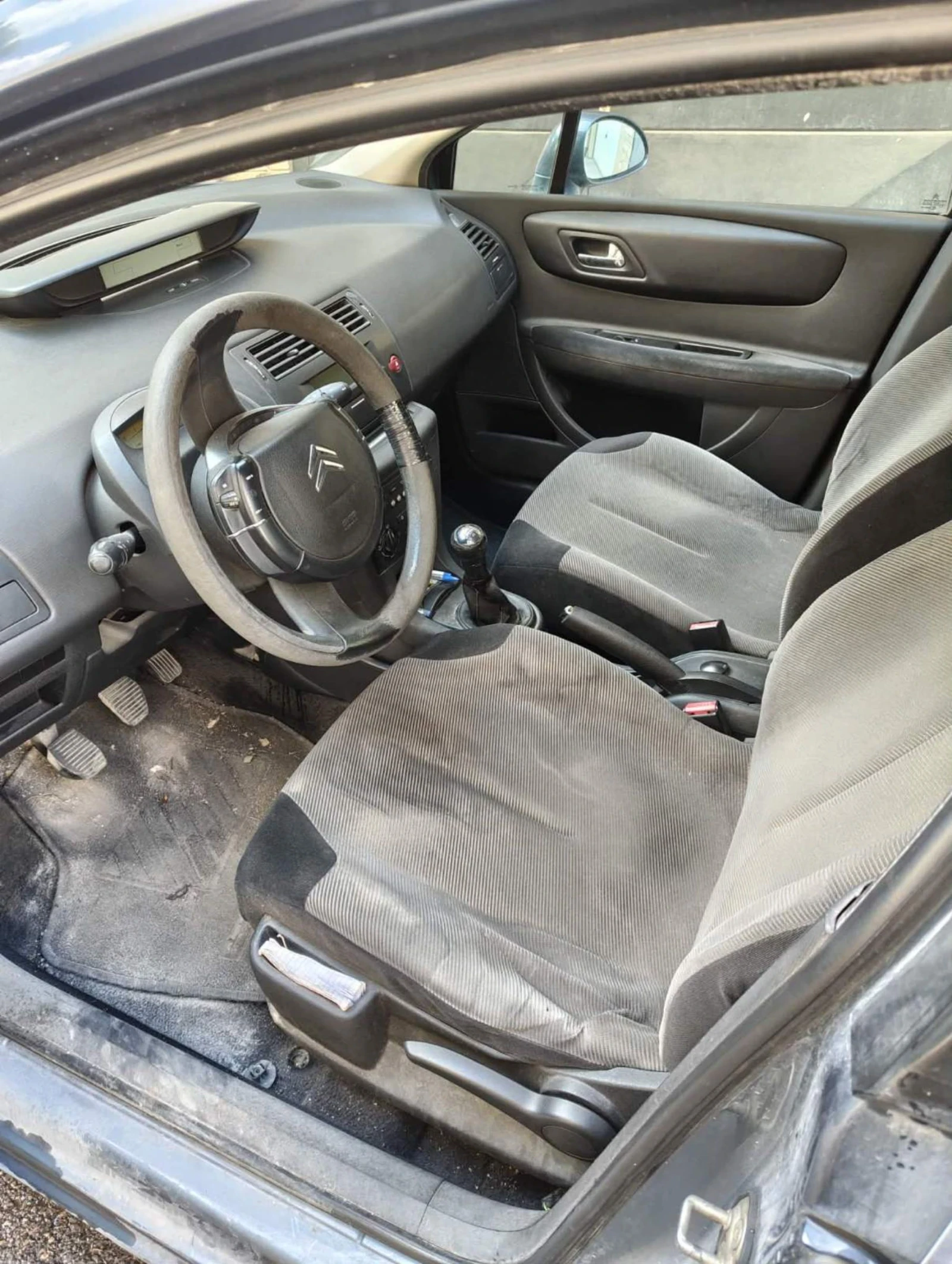 Citroen C4, снимка 4 - Автомобили и джипове - 54608730