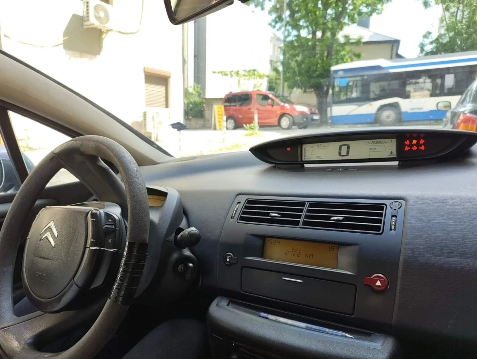 Citroen C4, снимка 8 - Автомобили и джипове - 54608730