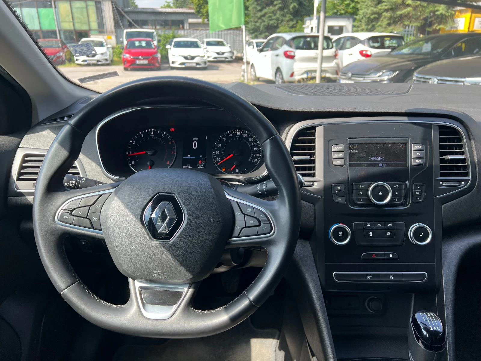 Renault Megane Tce 115 k.� 6�� | Mobile.bg � ����������� 9