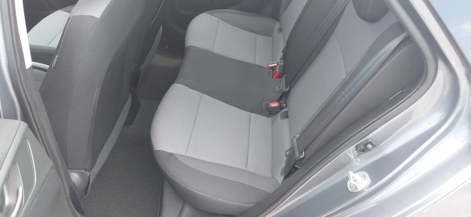 Hyundai I20, снимка 11 - Автомобили и джипове - 55607985