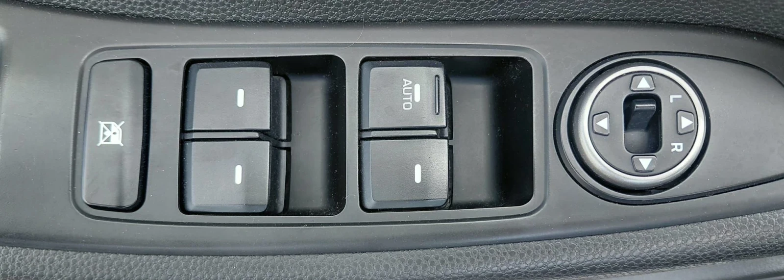 Hyundai I20, снимка 15 - Автомобили и джипове - 55607985