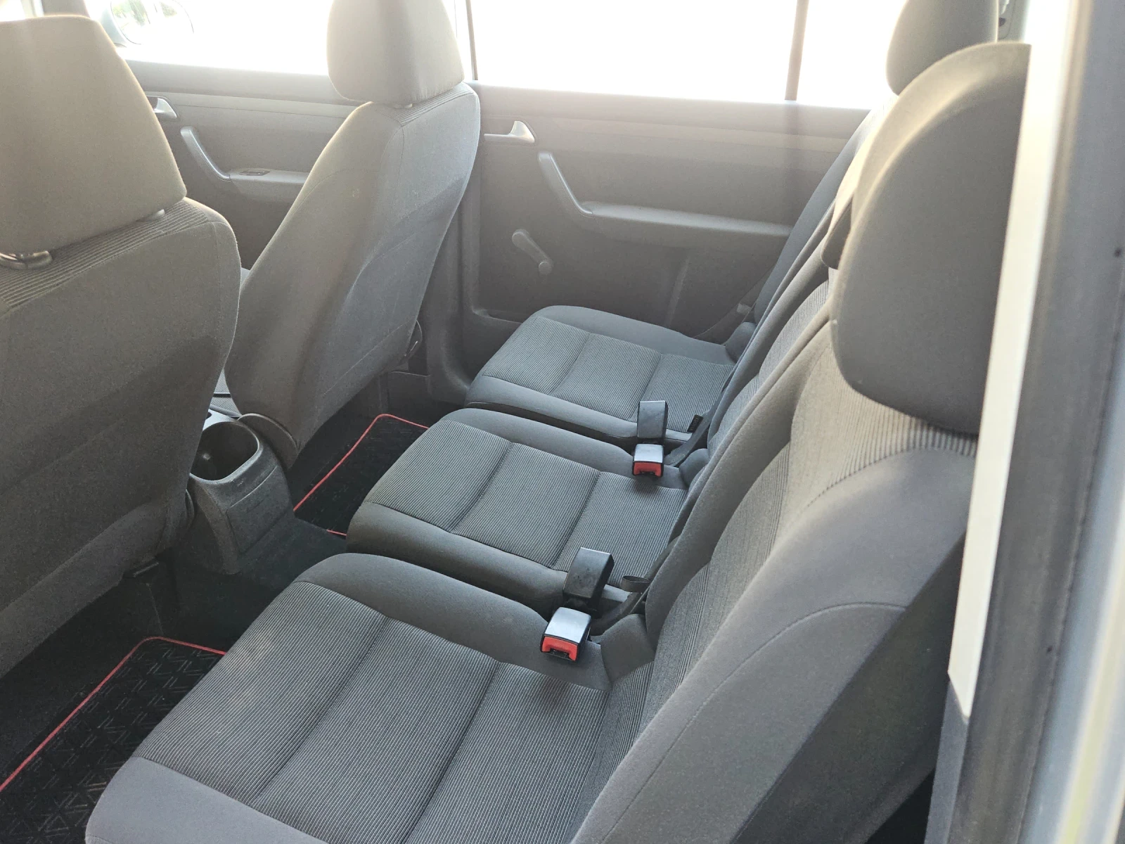 VW Touran 1.9tdi-----105кс, снимка 10 - Автомобили и джипове - 55800307