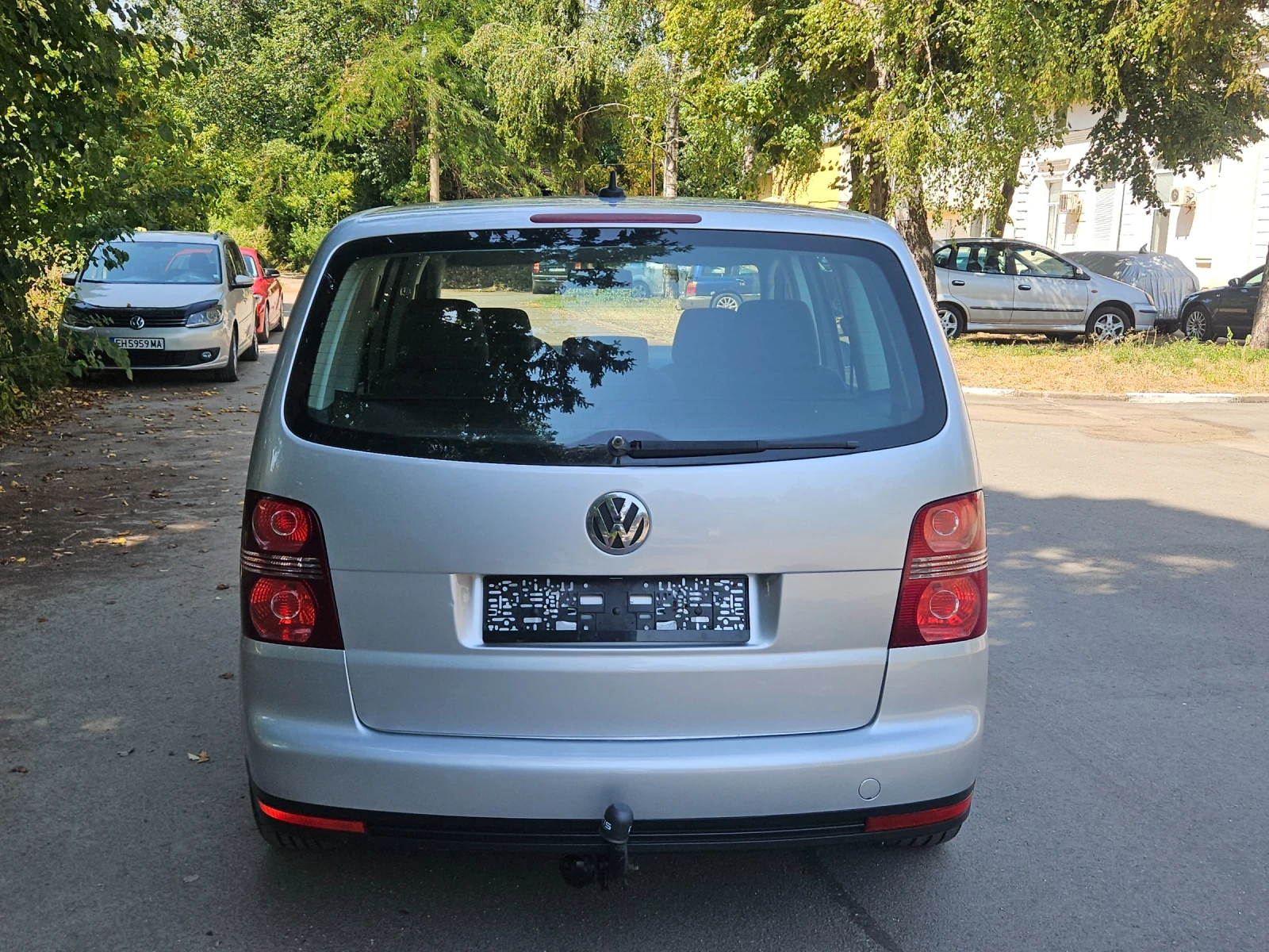 VW Touran 1.9tdi-----105кс, снимка 6 - Автомобили и джипове - 55800307