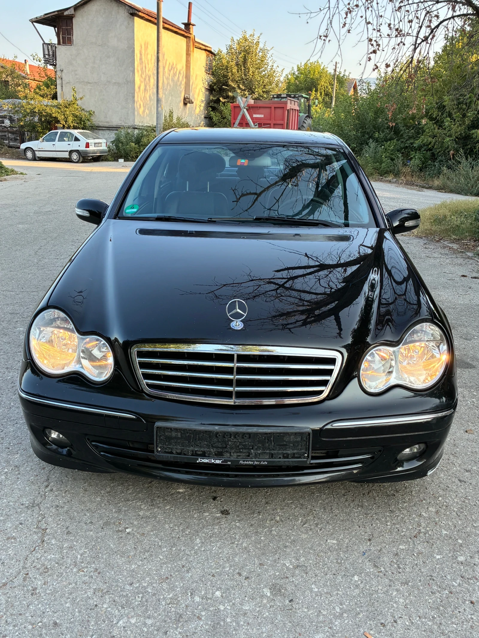 Mercedes-Benz 220, снимка 7 - Автомобили и джипове - 55898118