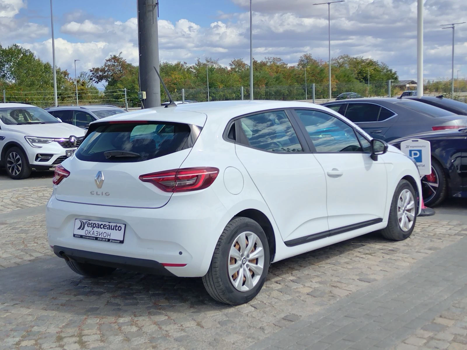 Renault Clio 1.0Tce/ 90к.с./Life, снимка 4 - Автомобили и джипове - 56180296