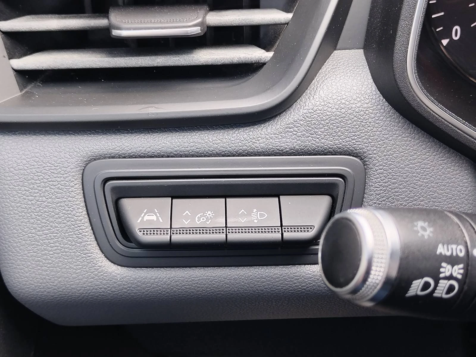 Renault Clio 1.0Tce/ 90к.с./Life, снимка 15 - Автомобили и джипове - 56180296