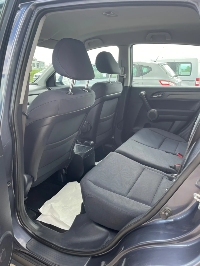 Honda Cr-v 2.2 i-Dtec Facelift, снимка 8 - Автомобили и джипове - 47547256