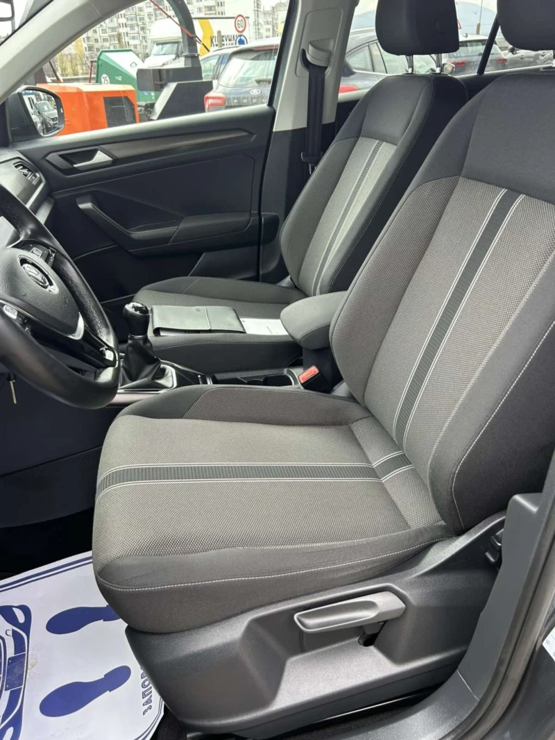 VW T-Roc 1.6 TDI 116 * ADVANCE * ACC * LED * NAVI * EURO 6 , снимка 8 - Автомобили и джипове - 49350970