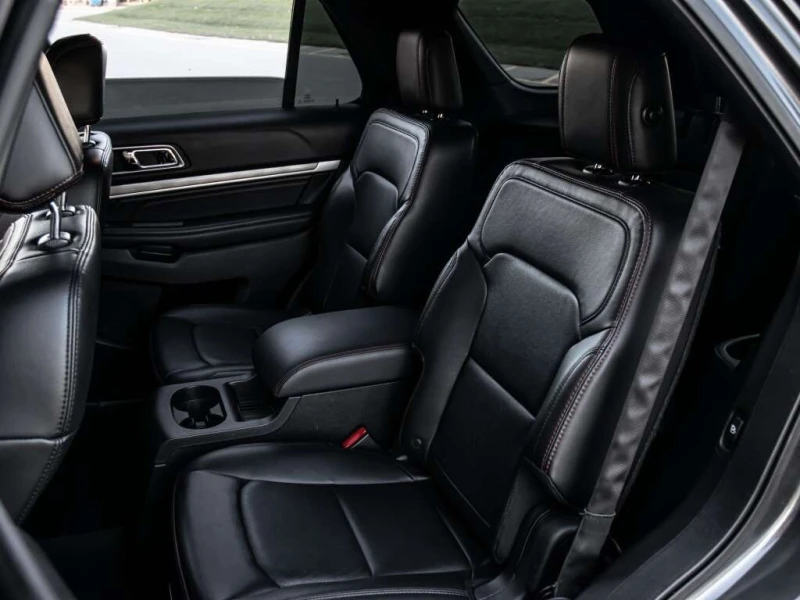 Ford Explorer * Sport * CARFAX * ЦЕНА ДО БГ, снимка 12 - Автомобили и джипове - 53189865