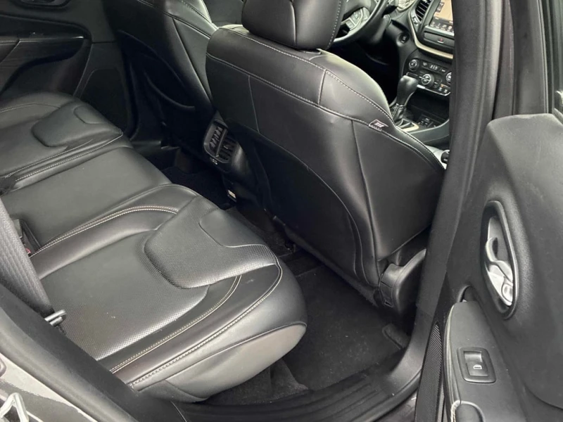 Jeep Cherokee * Limited * CARFAX * БЕЗ ПЪРВОНАЧАЛНА ВНОСКА, снимка 14 - Автомобили и джипове - 53215039