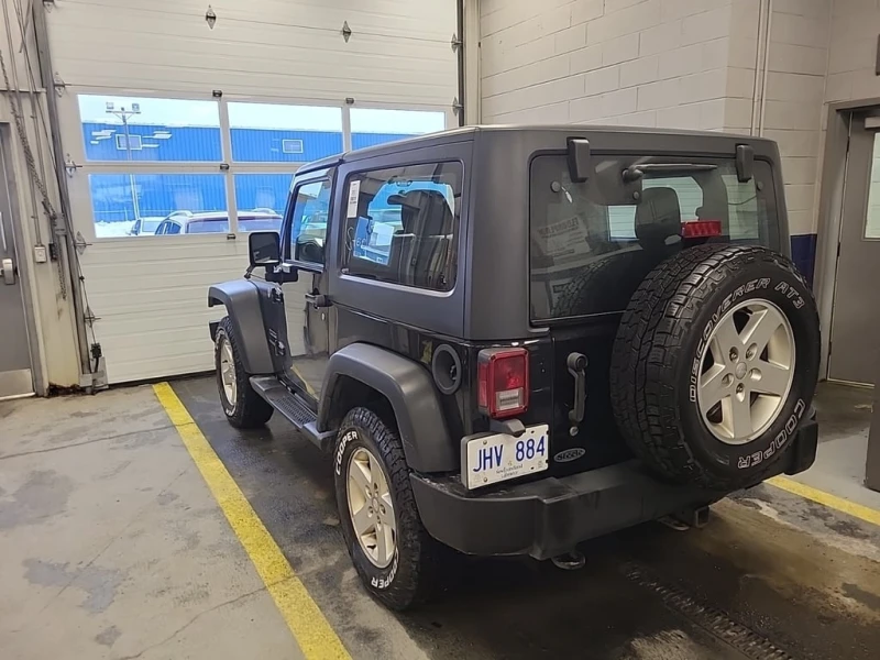 Jeep Wrangler 2017 * SPORT * ОТ ПРЕДСТАВИТЕЛСТВО, снимка 4 - Автомобили и джипове - 53448275