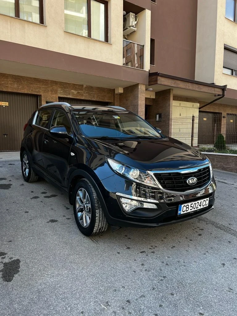 Kia Sportage, снимка 1 - Автомобили и джипове - 47298326