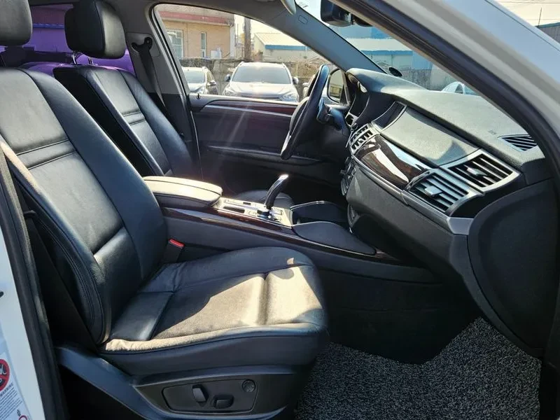BMW X6 3.0D | Mobile.bg � ����������� 10