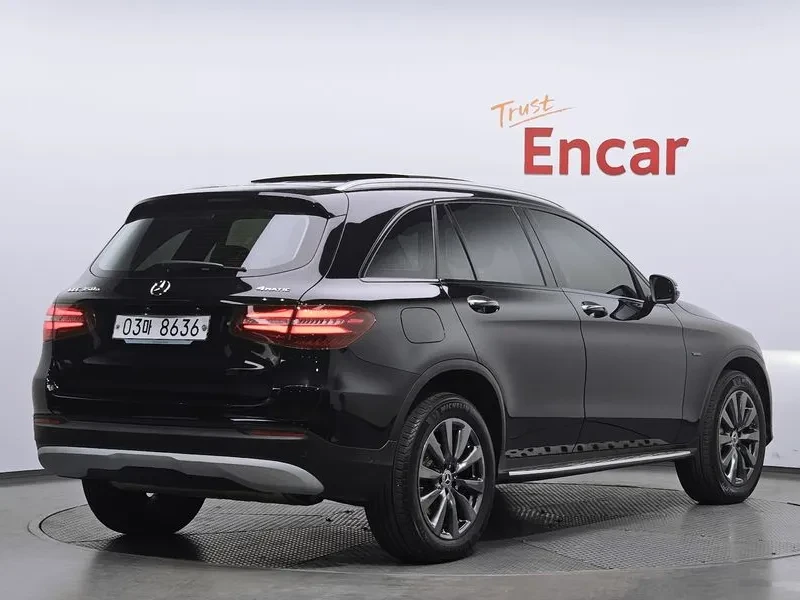 Mercedes-Benz GLC, снимка 2 - Автомобили и джипове - 54822597