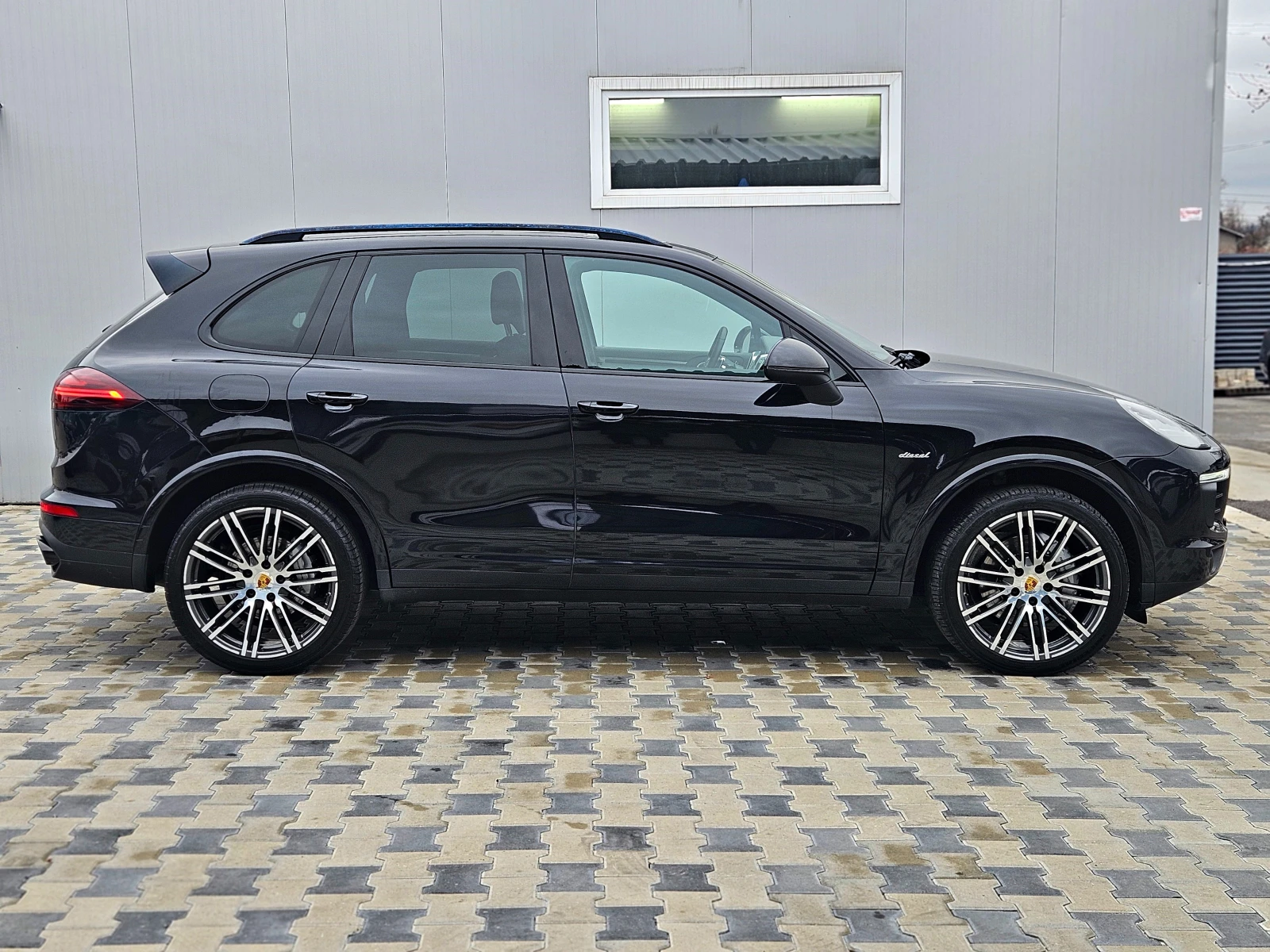 Porsche Cayenne 4.2TDI/FACE/LED/BOSE/CAМERA/PANO/AIR/ПОДГРЕВ/LIZIN - изображение 5