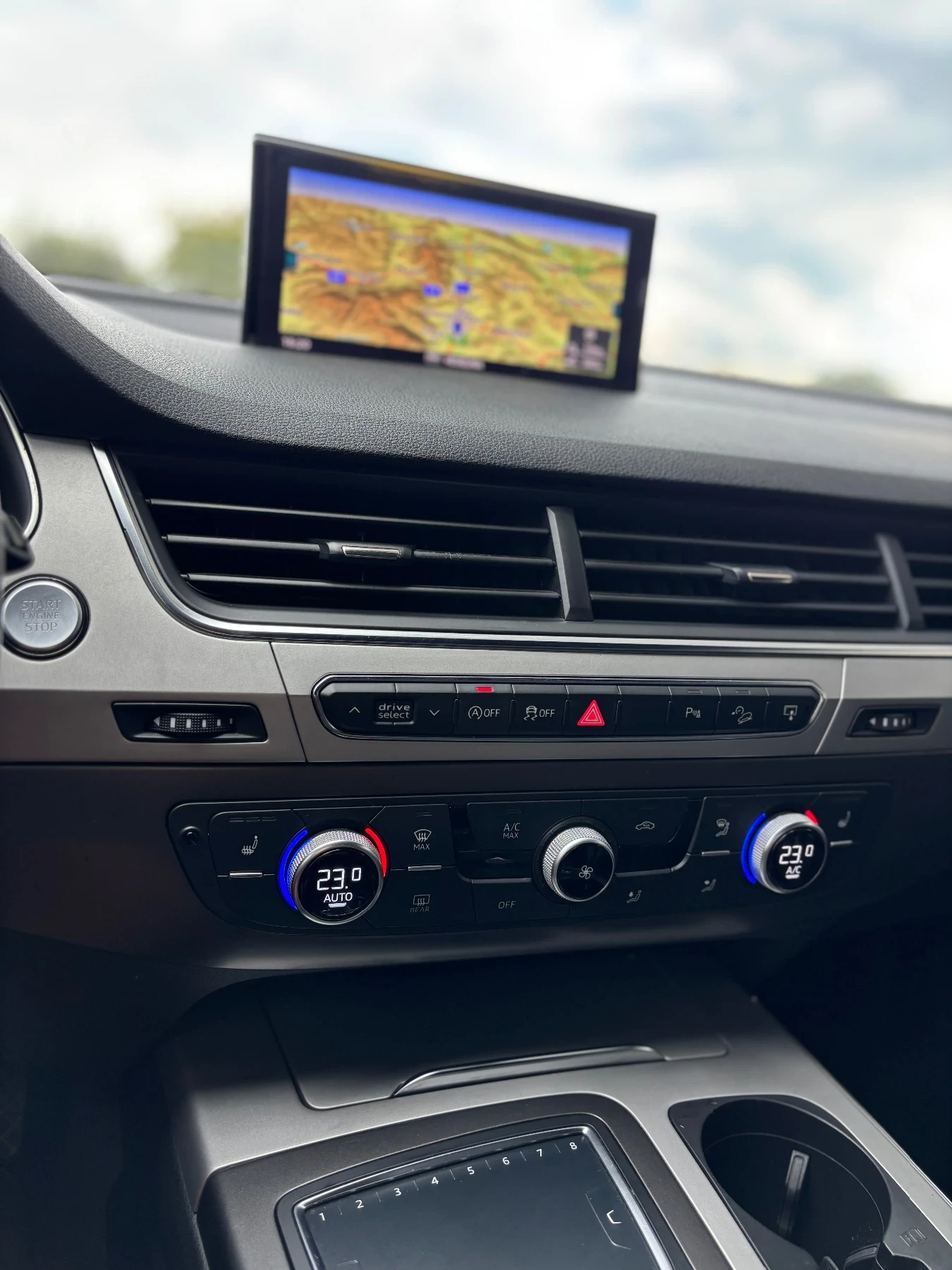 Audi Q7 3.0TDI SQ7 | Mobile.bg   11