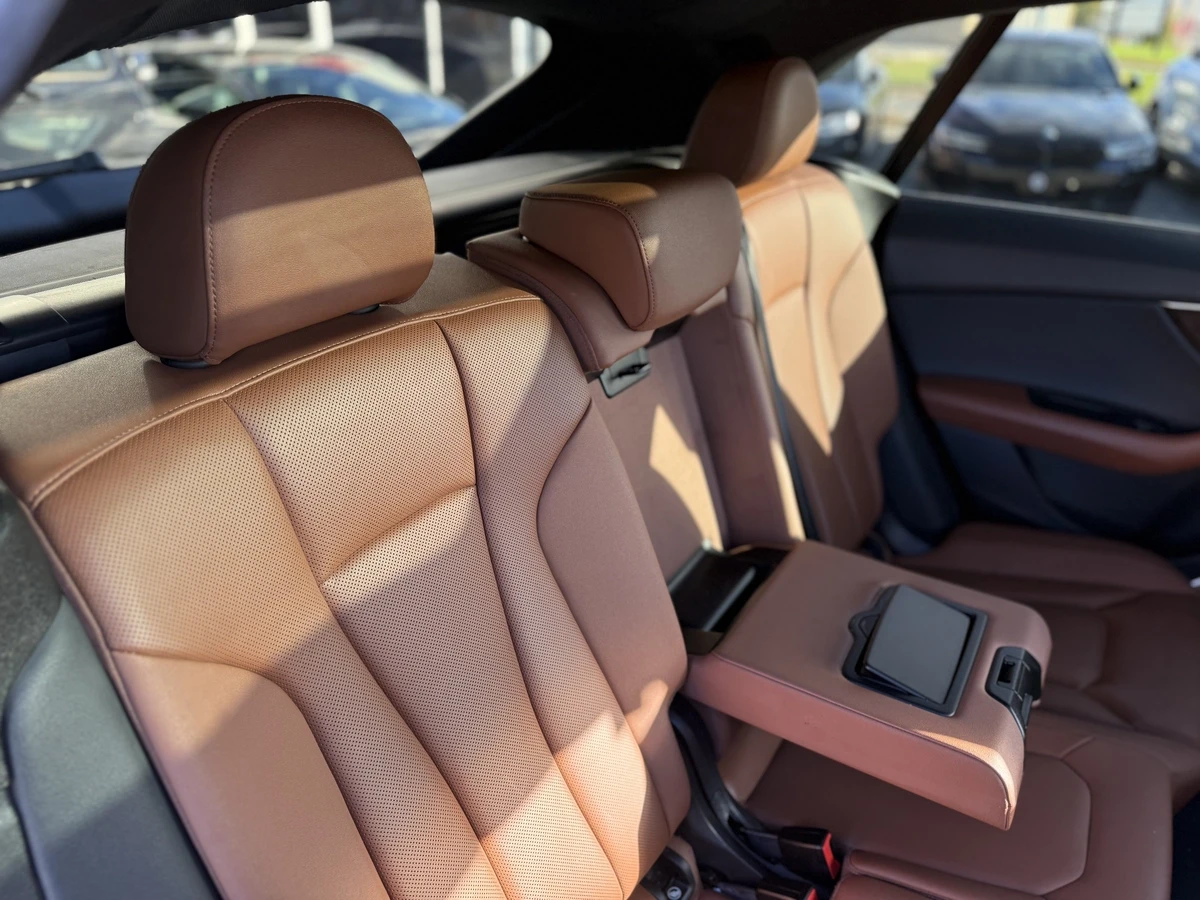 Audi Q8 3.0 TFSI / PROGRESSIV S-LINE / BLACK OPTICS / 360 | Mobile.bg � ����������� 17