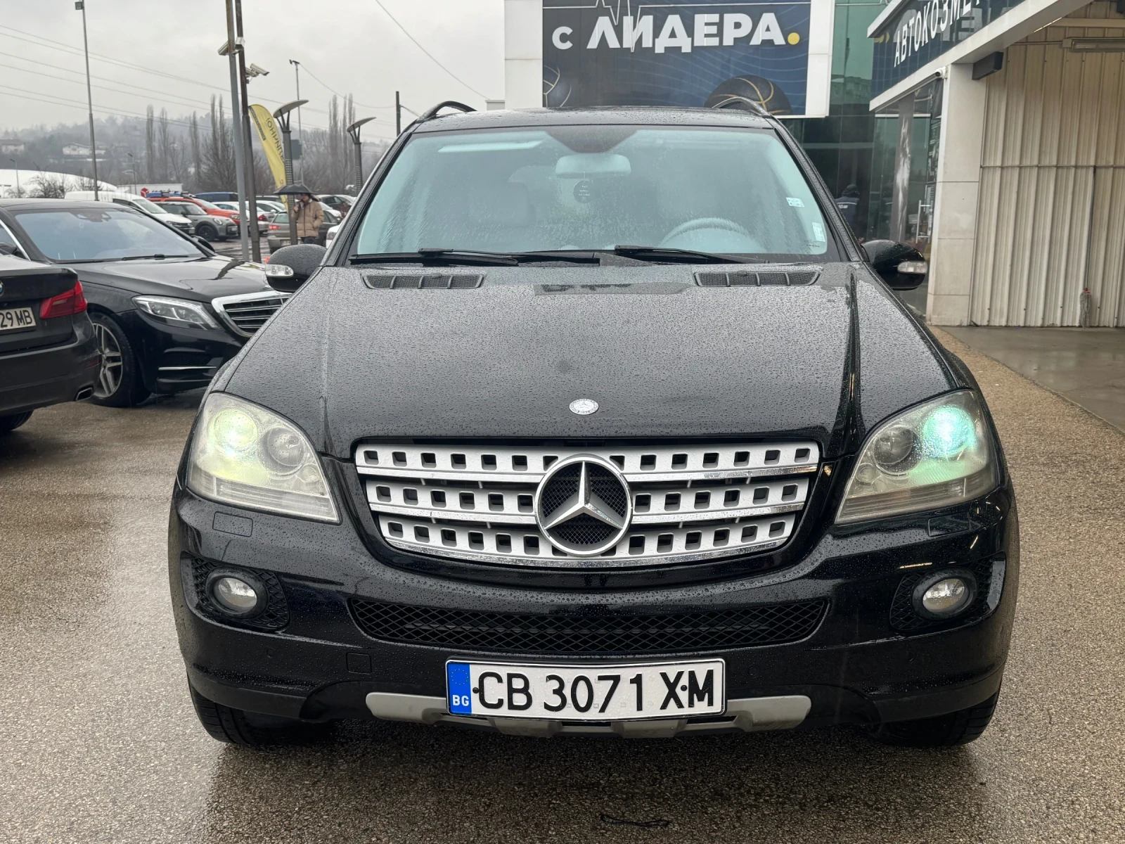 Mercedes-Benz ML 320 ТОП/Собствен лизинг! 100% Одобрение - изображение 2