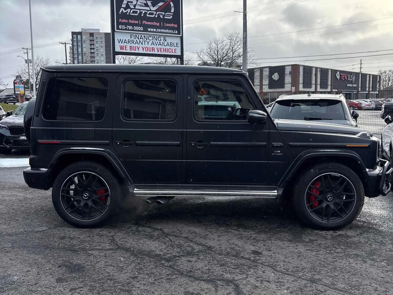 Mercedes-Benz G 63 AMG * CARFAX * ОБДУХВАНЕ * 360 * BURMESTER, снимка 3 - Автомобили и джипове - 53714815