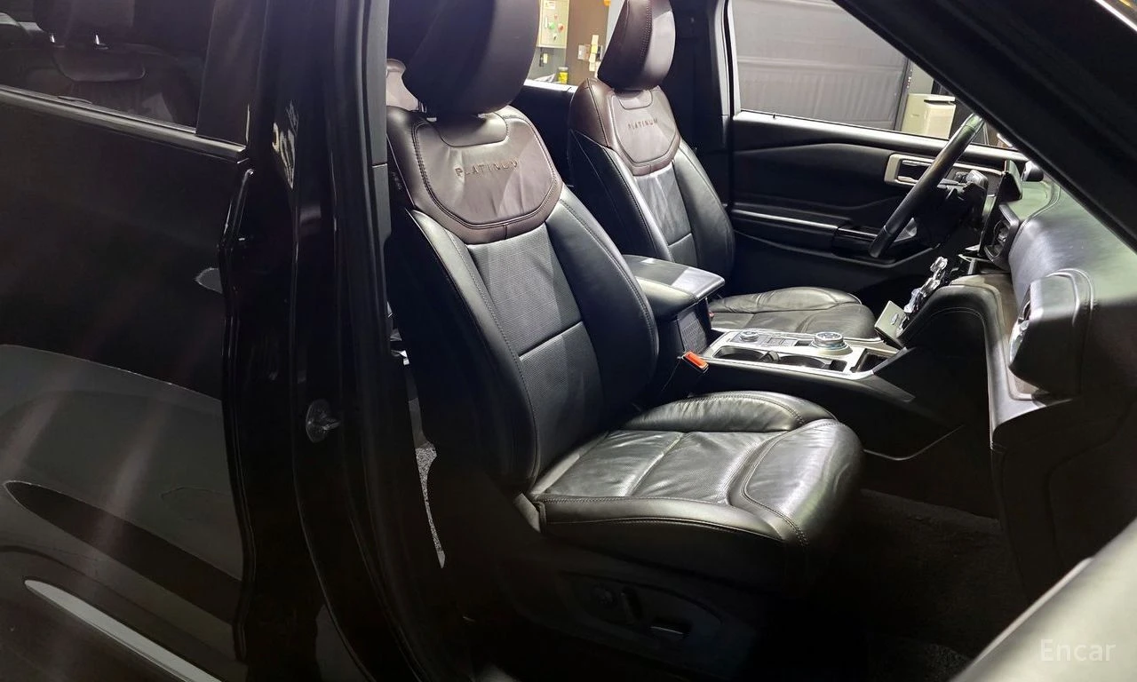 Ford Explorer PLATINUM* B&O* ПОДГРЕВ* ОБДУХВАНЕ* 360 КАМЕРИ, снимка 8 - Автомобили и джипове - 54303894