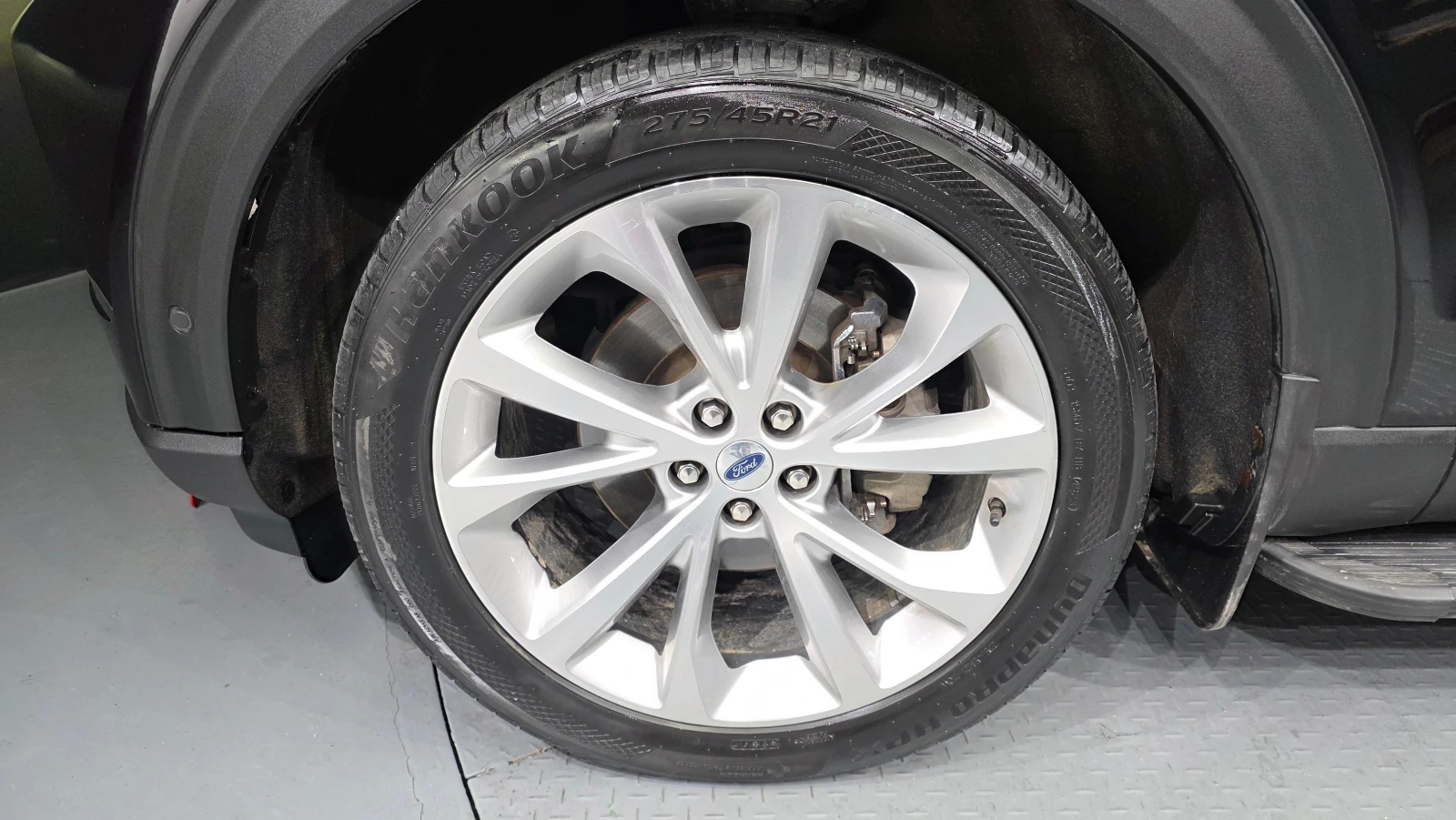 Ford Explorer PLATINUM* B&O* ПОДГРЕВ* ОБДУХВАНЕ* 360 КАМЕРИ, снимка 6 - Автомобили и джипове - 54303894