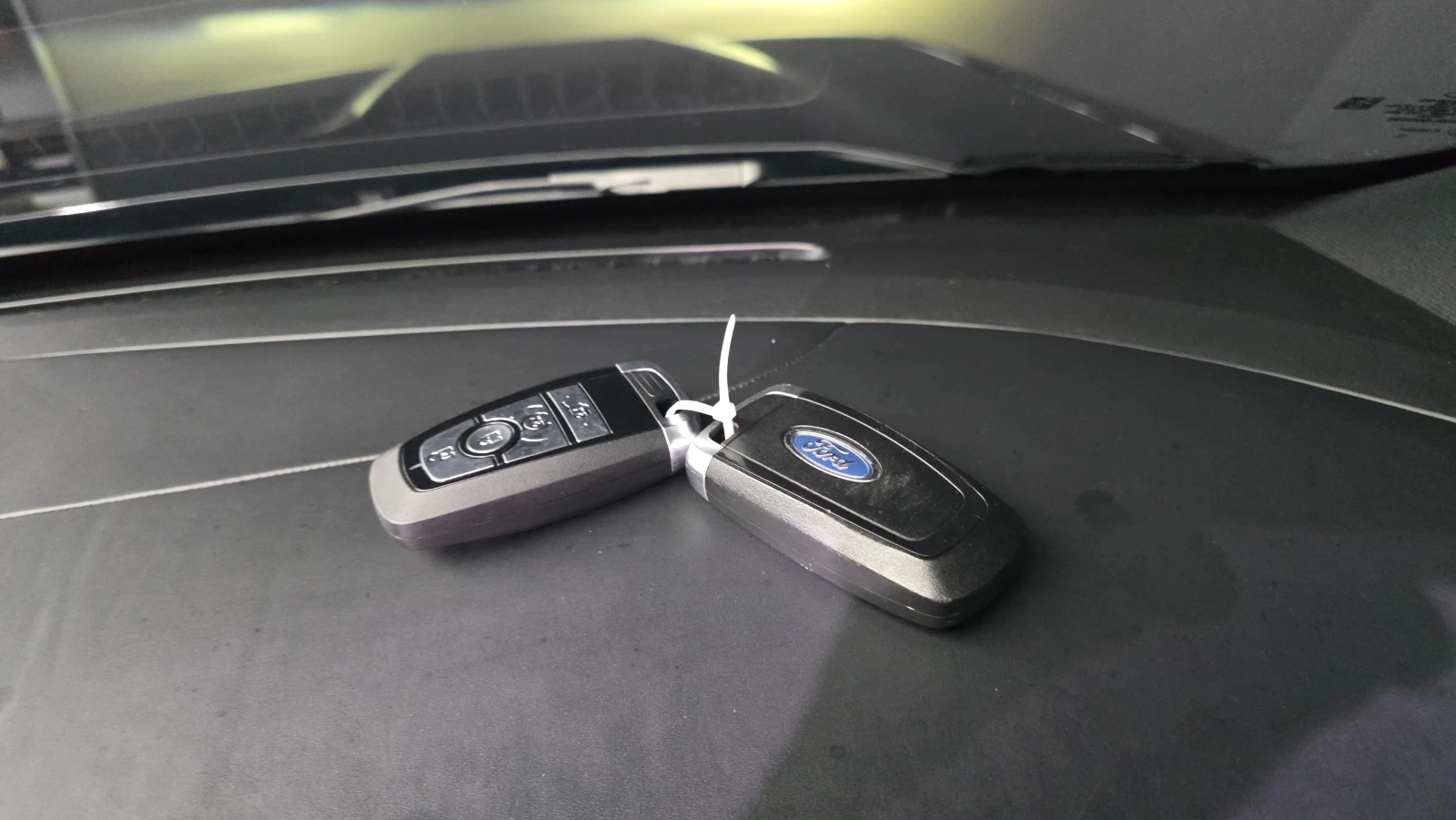 Ford Explorer PLATINUM* B&O* ПОДГРЕВ* ОБДУХВАНЕ* 360 КАМЕРИ, снимка 16 - Автомобили и джипове - 54303894