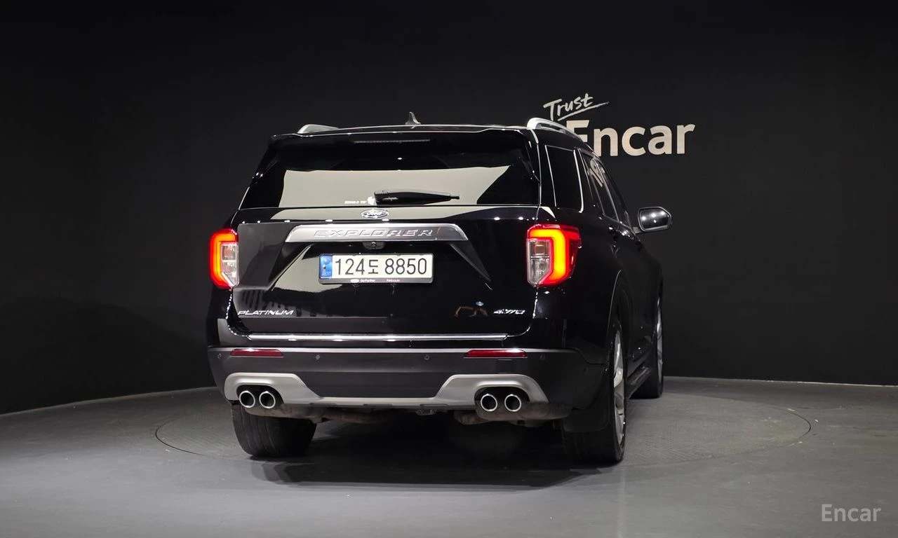 Ford Explorer PLATINUM* B&O* ПОДГРЕВ* ОБДУХВАНЕ* 360 КАМЕРИ, снимка 3 - Автомобили и джипове - 54303894