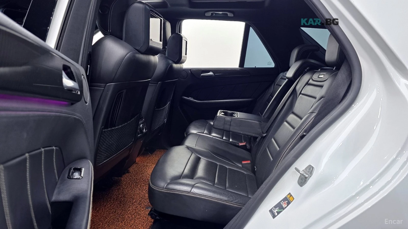 Mercedes-Benz GLE 63 AMG 4MATIC* ПОДГРЕВ* ОБДУХВАНЕ* DISTRONIC* 360* КАМЕРА, снимка 10 - Автомобили и джипове - 54934143