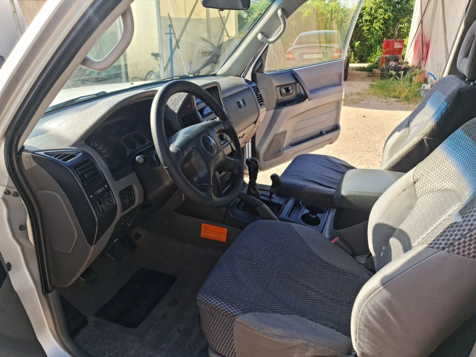 Mitsubishi Pajero Italia, снимка 3 - Автомобили и джипове - 54971996