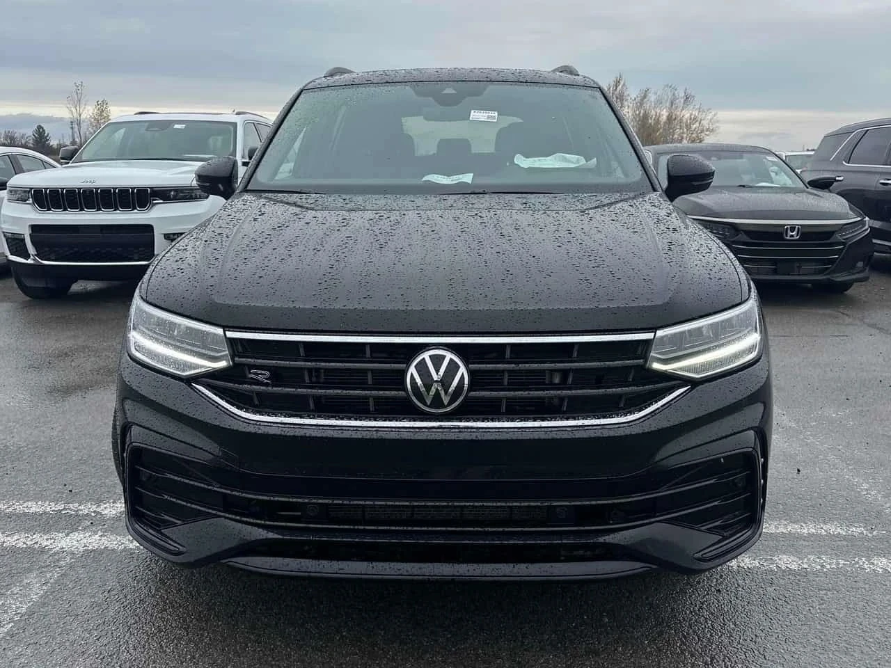VW Tiguan, снимка 2 - Автомобили и джипове - 56690861