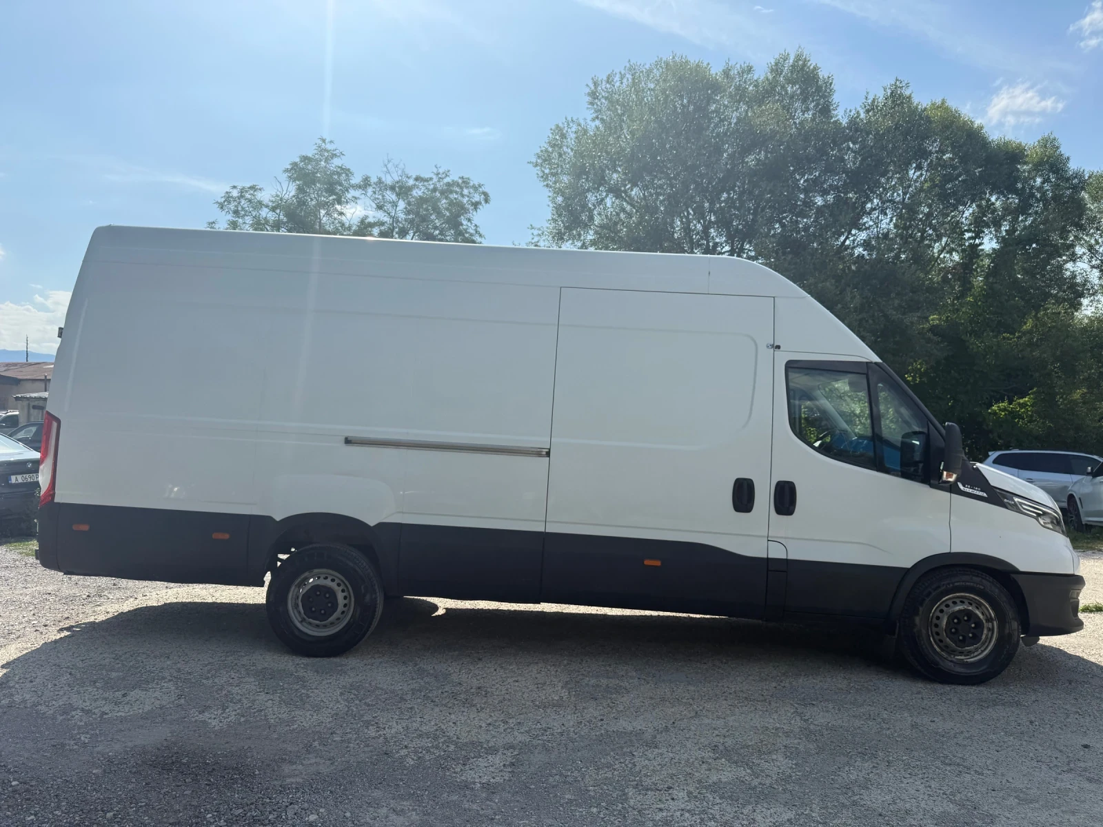 Iveco 35S18 DAILY 3.0d. Hi-Matic MAXI XXL, снимка 2 - Бусове и автобуси - 55363460
