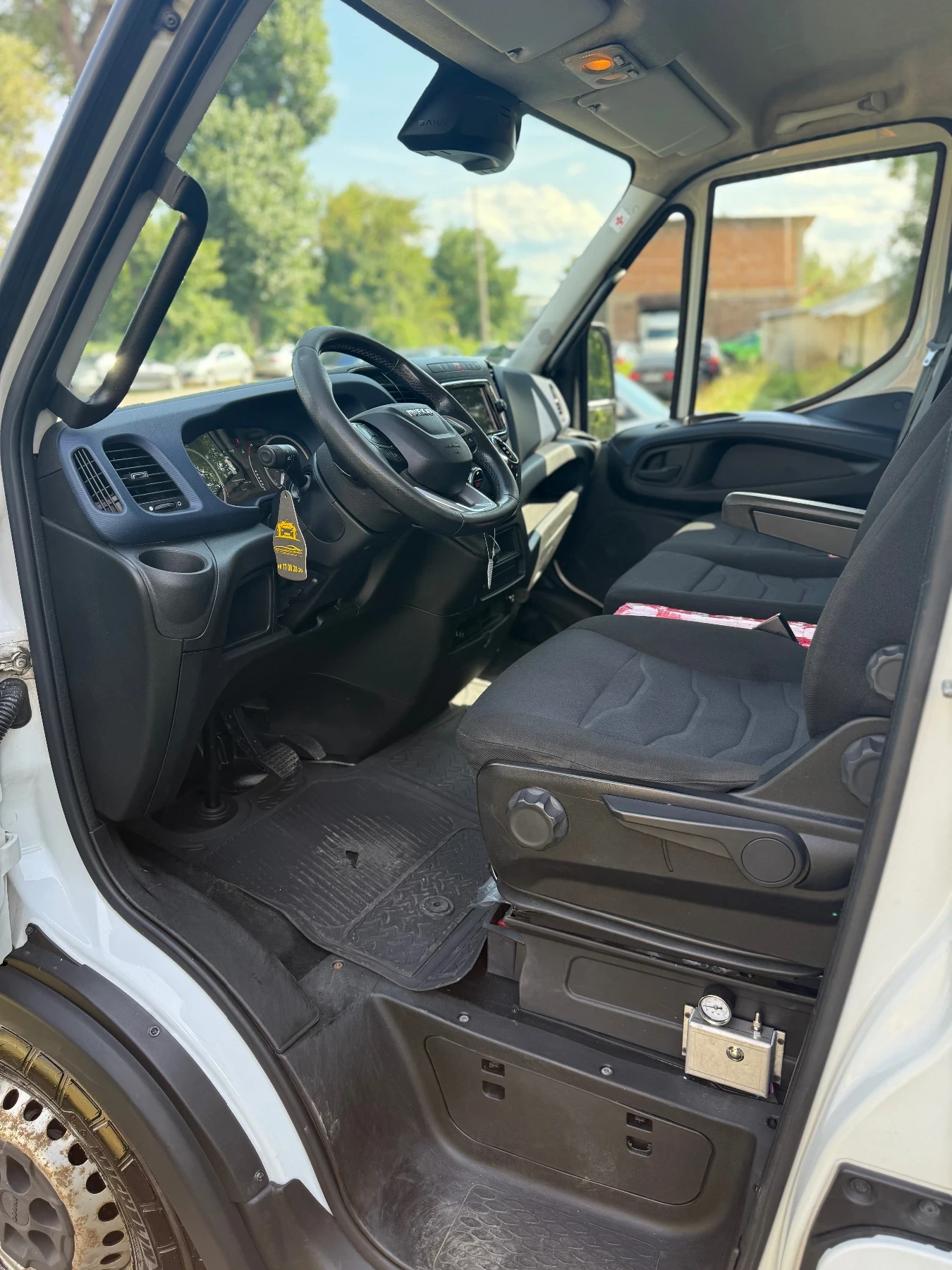 Iveco 35S18 DAILY 3.0d. Hi-Matic MAXI XXL, снимка 8 - Бусове и автобуси - 55363460